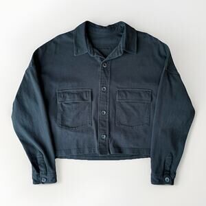 Vuori Mackenzie Cropped Shirt Jacket Women's Medium Black Long Sleeve Athleisure